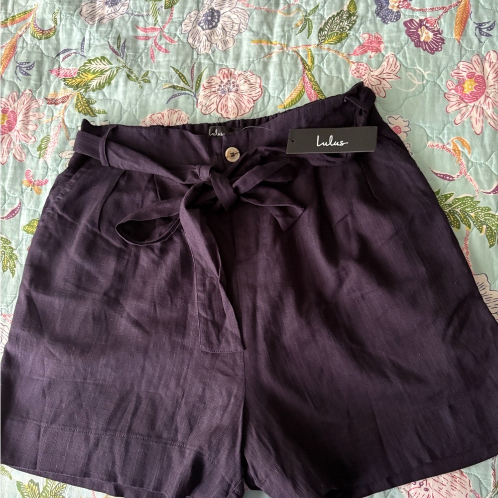 Lulu's Women's Navy Soft Shorts. XL NWT